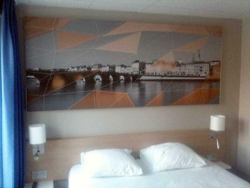 Brit Hotel Macon Centre Gare Exterior photo